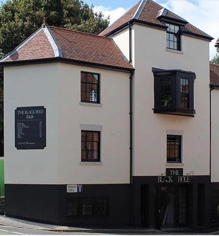 The Black Hole Hotel Winchester Exterior foto